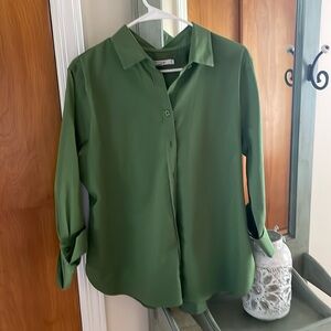 Chico’s 2.5 US size 14 No iron shirt